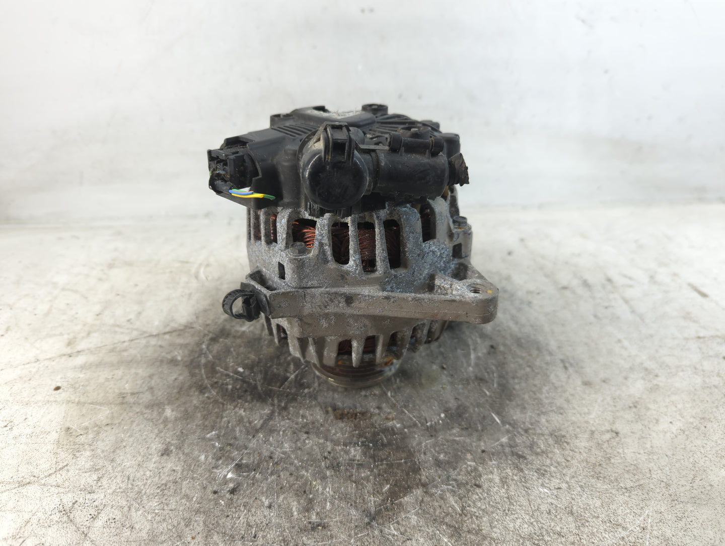 2019-2020 Hyundai Veloster Alternator Replacement Generator Charging Assembly Engine OEM P/N:2710000 Fits Fits 2017 2018 201