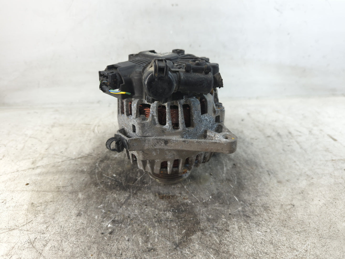 2019-2020 Hyundai Veloster Alternator Replacement Generator Charging Assembly Engine OEM P/N:2710000 Fits Fits 2017 2018 201