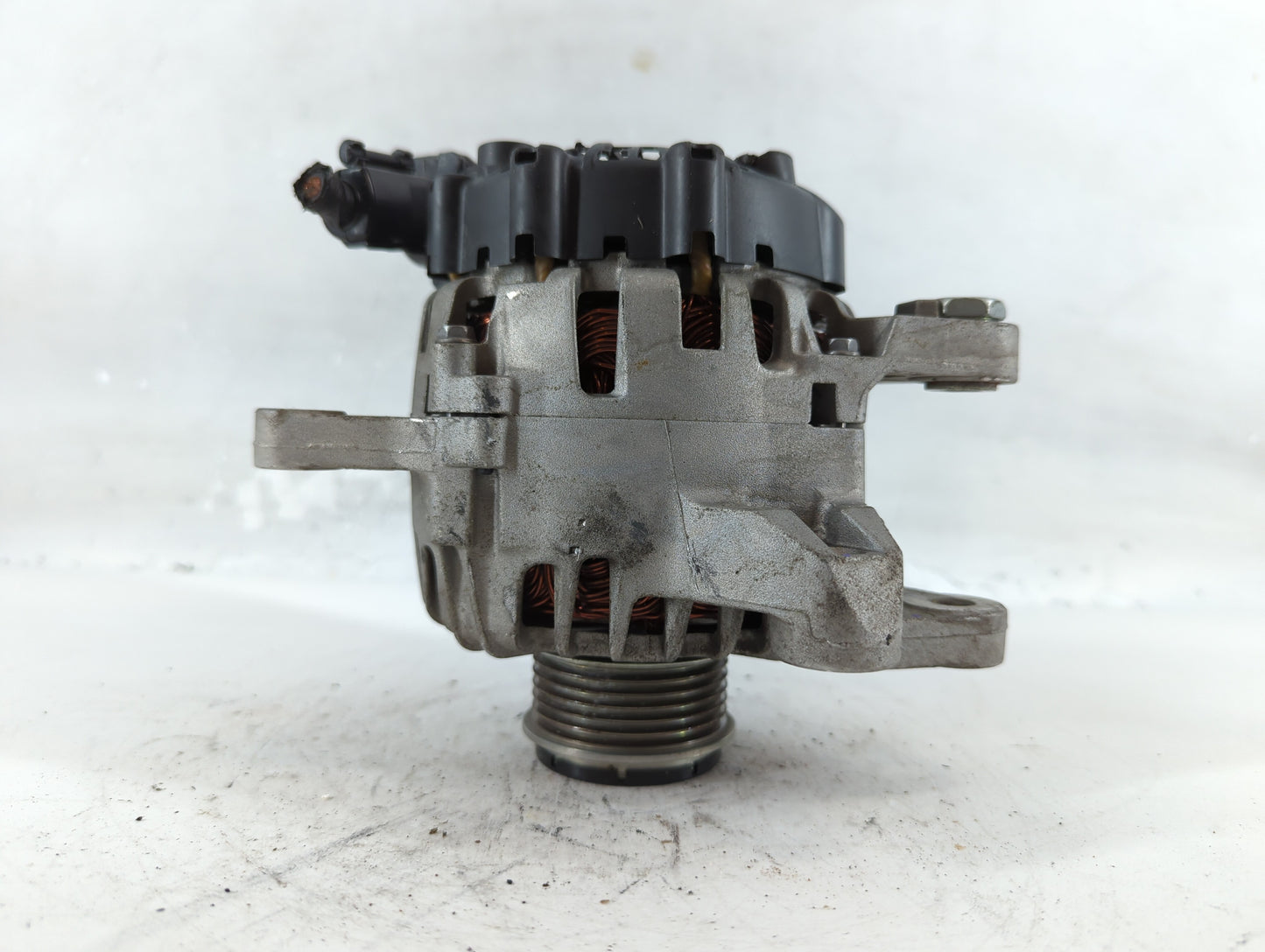 2019-2020 Hyundai Veloster Alternator Replacement Generator Charging Assembly Engine OEM P/N:2710663 Fits Fits 2017 2018 201