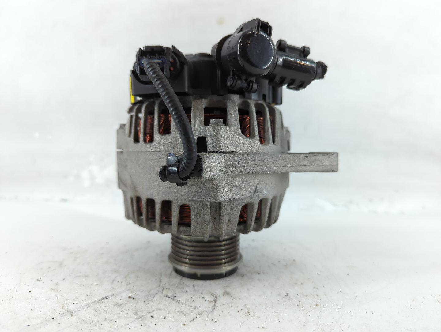 2019-2020 Hyundai Veloster Alternator Replacement Generator Charging Assembly Engine OEM P/N:2710663 Fits Fits 2017 2018 201