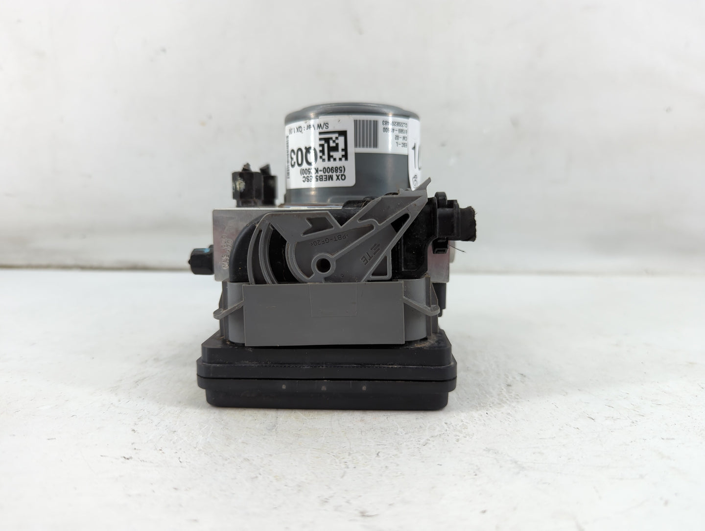 2020 Hyundai Venue ABS Pump Control Module Replacement P/N:58900-K2500 Fits OEM Used Auto Parts - Oemusedautoparts1.com