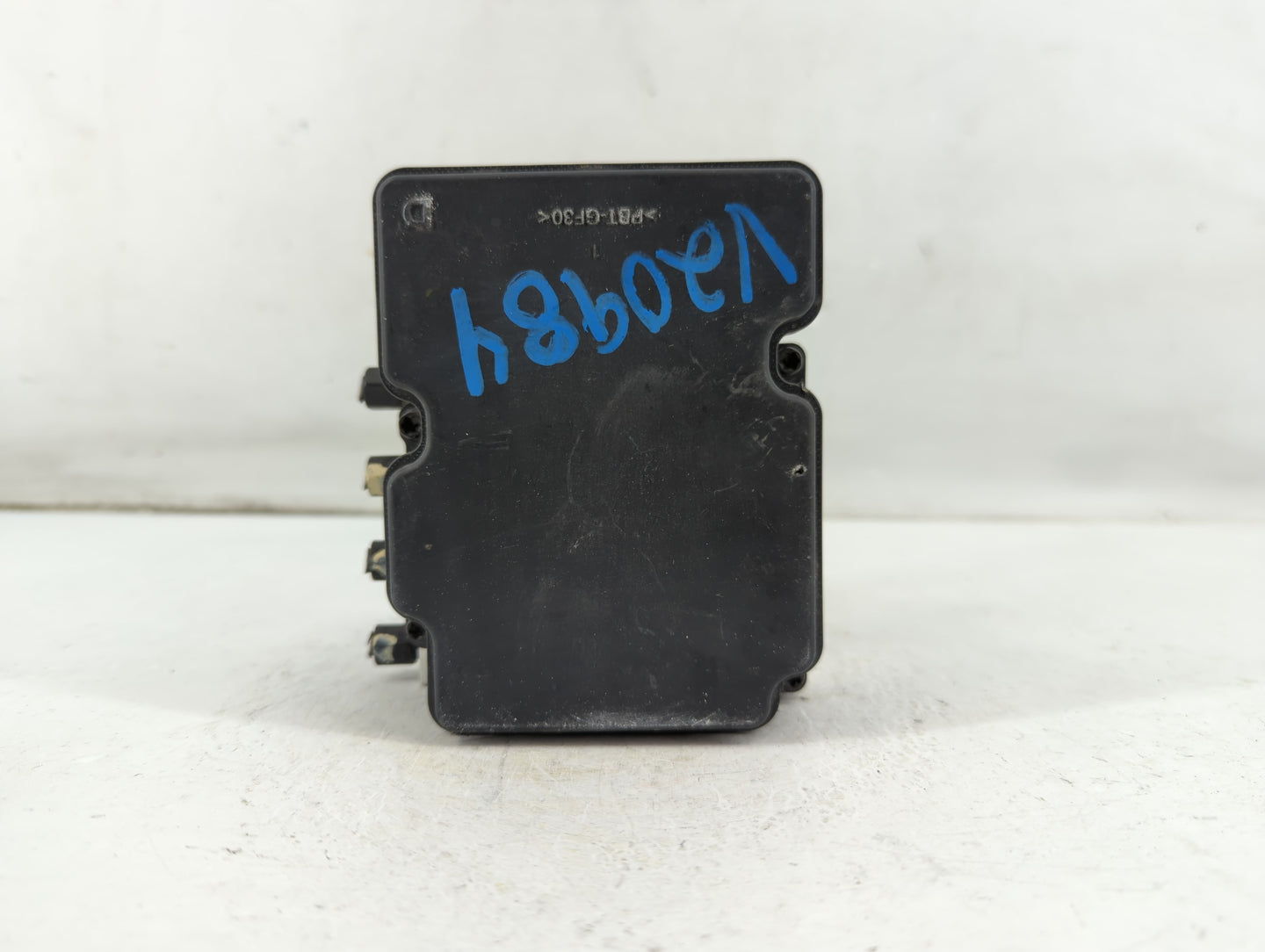 2020 Hyundai Venue ABS Pump Control Module Replacement P/N:58900-K2500 Fits OEM Used Auto Parts - Oemusedautoparts1.com