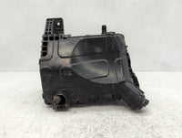 2020 Hyundai Venue Fusebox Fuse Box Panel Relay Module P/N:91270-K2080 Fits OEM Used Auto Parts - Oemusedautoparts1.com