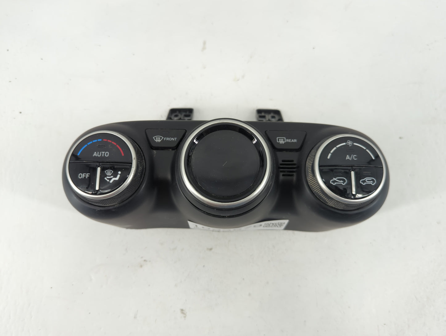 2020 Hyundai Venue Climate Control Module Temperature AC/Heater Replacement P/N:97250-K2390 Fits OEM Used Auto Parts - Oemus