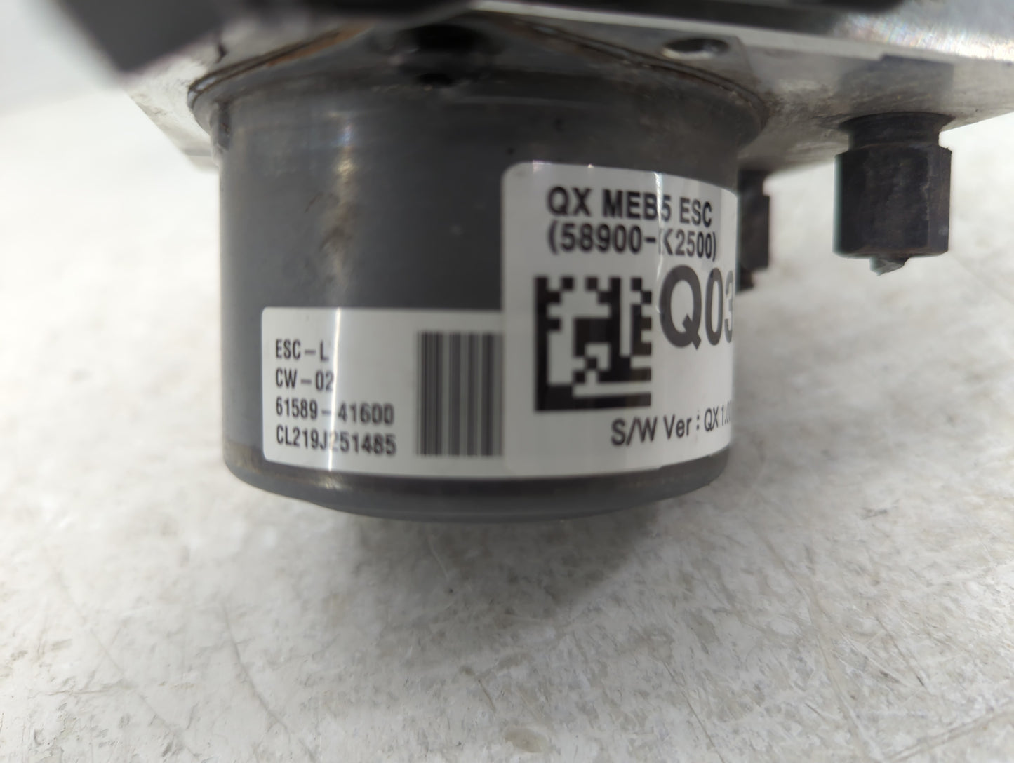 2020 Hyundai Venue ABS Pump Control Module Replacement P/N:58900-K2500 Fits OEM Used Auto Parts - Oemusedautoparts1.com