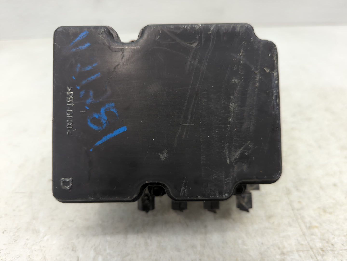 2020 Hyundai Venue ABS Pump Control Module Replacement P/N:58900-K2500 Fits OEM Used Auto Parts - Oemusedautoparts1.com