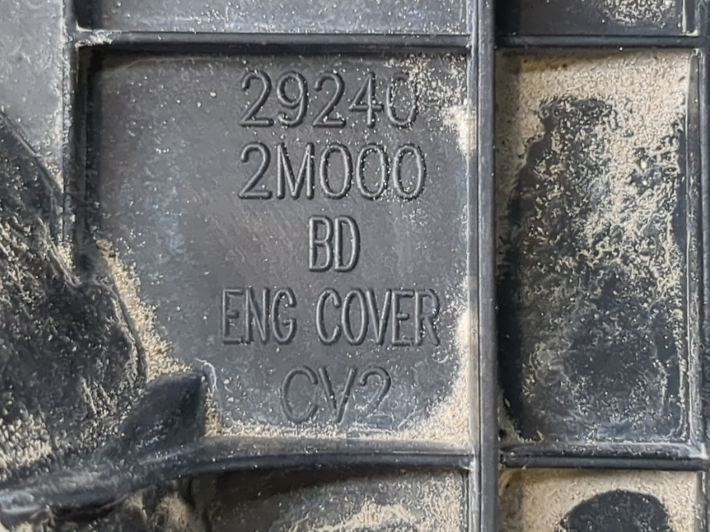 2020 Hyundai Venue Engine Cover - Oemusedautoparts1.com