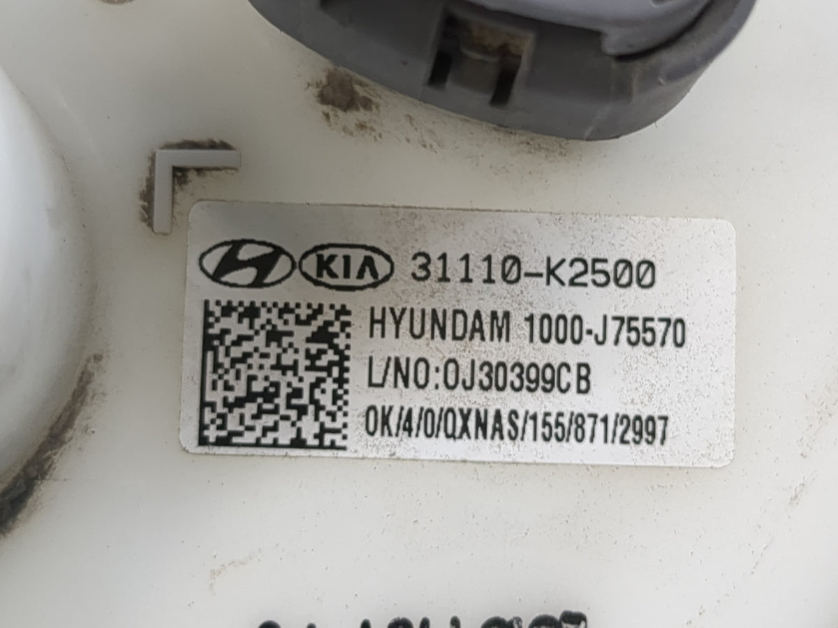 2020-2020 Hyundai Venue Electrical Gas Fuel Pump Assembly - Oemusedautoparts1.com