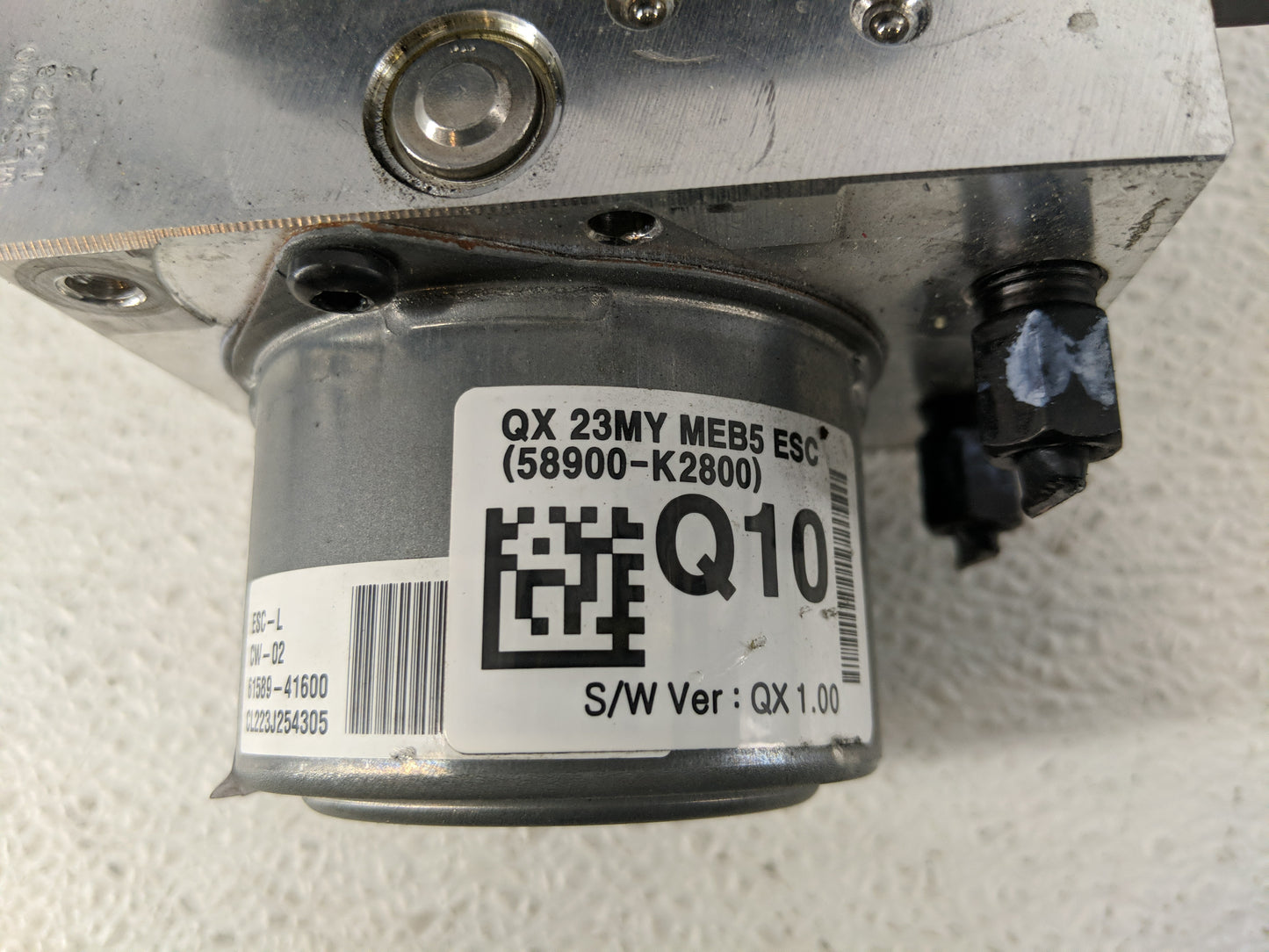 2020 Hyundai Venue ABS Pump Control Module Replacement P/N:58900-K2800 58900-K2500 Fits OEM Used Auto Parts - Oemusedautopar