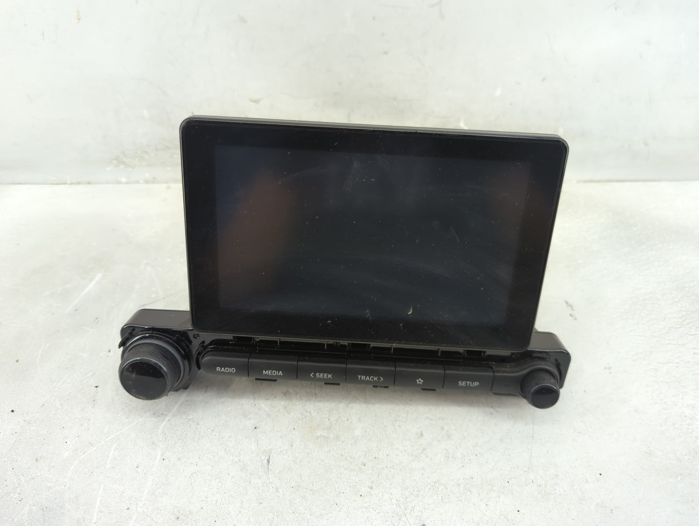 2020 Hyundai Venue Radio AM FM Cd Player Receiver Replacement P/N:96160-K2893MDD Fits OEM Used Auto Parts - Oemusedautoparts