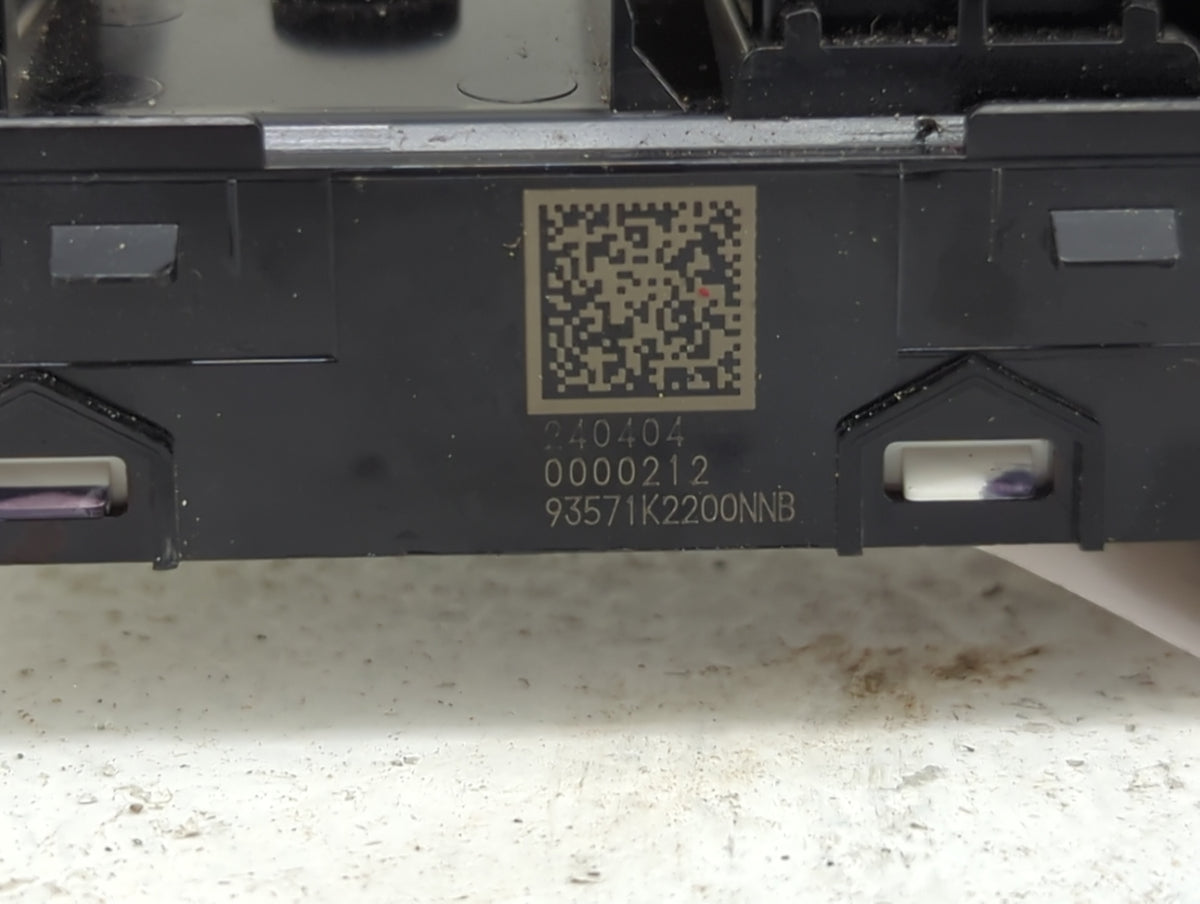 2020 Hyundai Venue Master Power Window Switch Replacement Driver Side Left P/N:93571K2200NNB Fits OEM Used Auto Parts - Oemu
