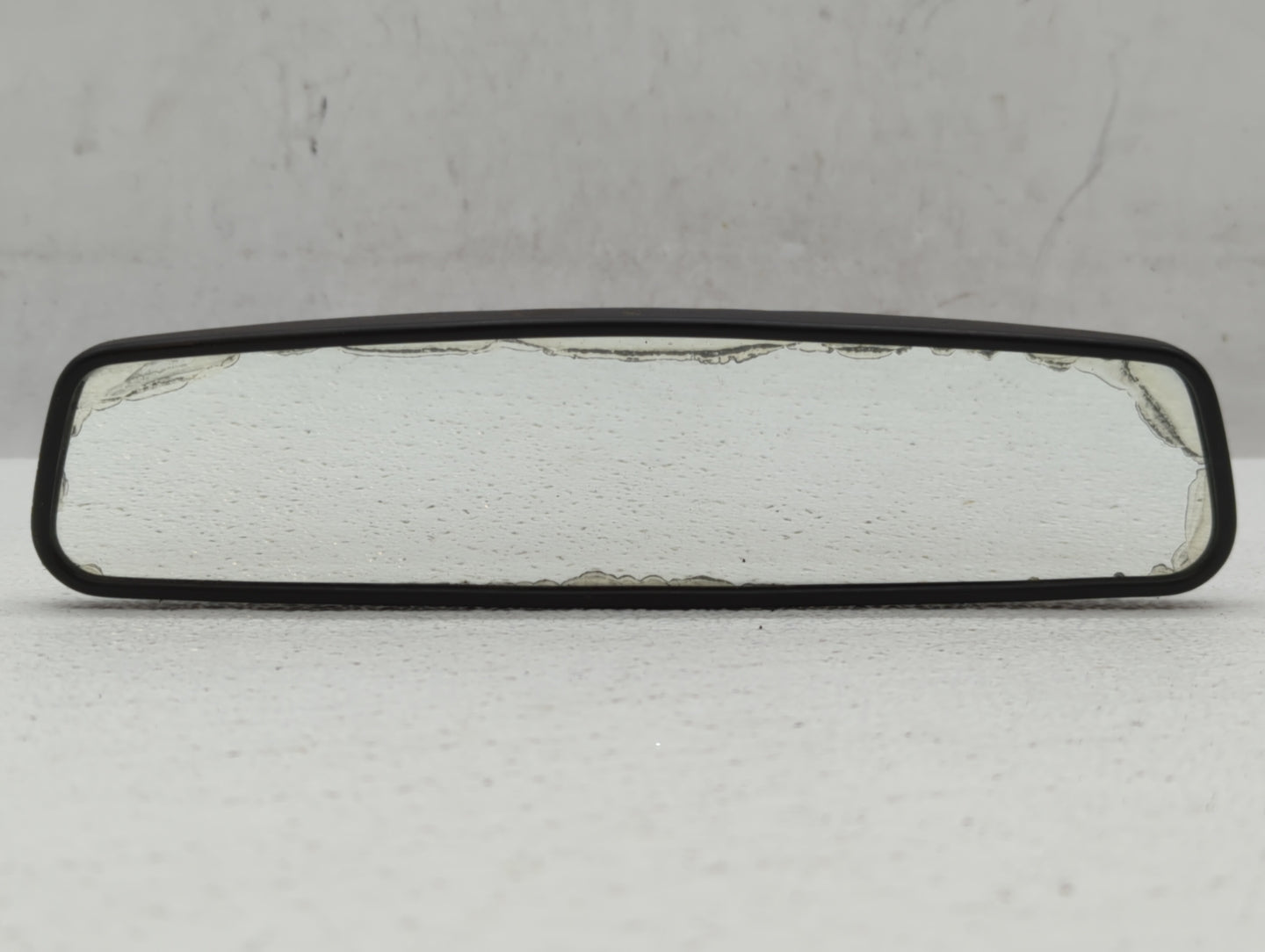 2020 Hyundai Venue Interior Rear View Mirror Replacement OEM P/N:E8011083 Fits OEM Used Auto Parts - Oemusedautoparts1.com