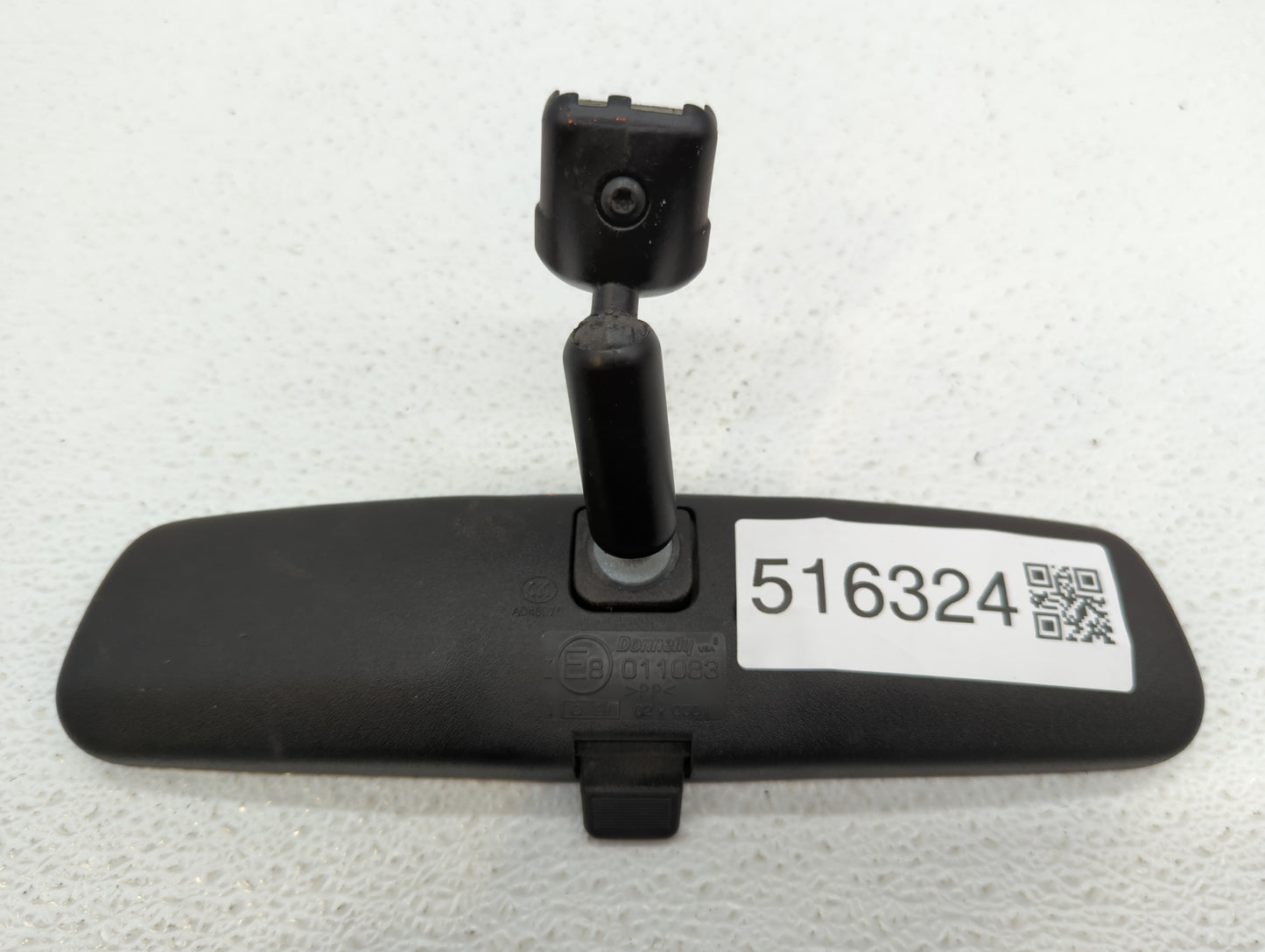 2020 Hyundai Venue Interior Rear View Mirror Replacement OEM P/N:E8011083 Fits OEM Used Auto Parts - Oemusedautoparts1.com