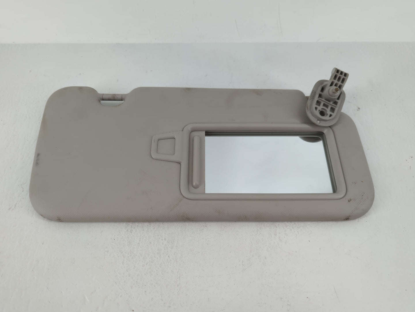 2020 Hyundai Venue Sun Visor Shade Replacement Driver Left Mirror Fits OEM Used Auto Parts - Oemusedautoparts1.com