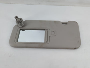 2020 Hyundai Venue Sun Visor Shade Replacement Passenger Right Mirror Fits OEM Used Auto Parts - Oemusedautoparts1.com