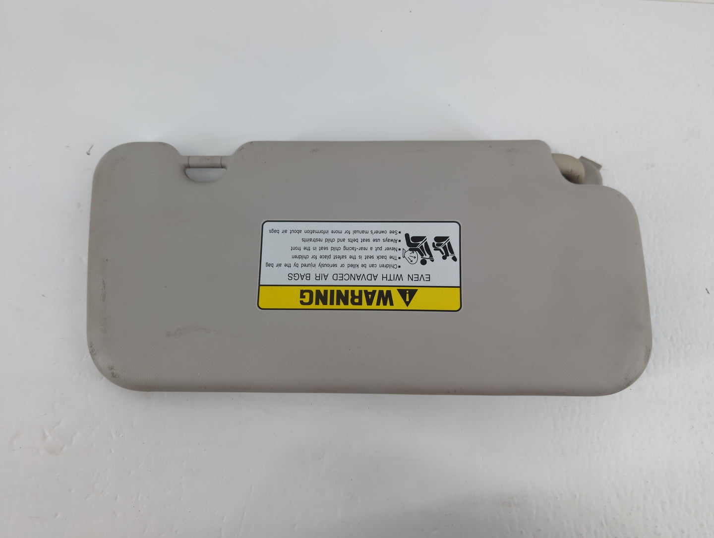 2020 Hyundai Venue Sun Visor Shade Replacement Passenger Right Mirror Fits OEM Used Auto Parts - Oemusedautoparts1.com