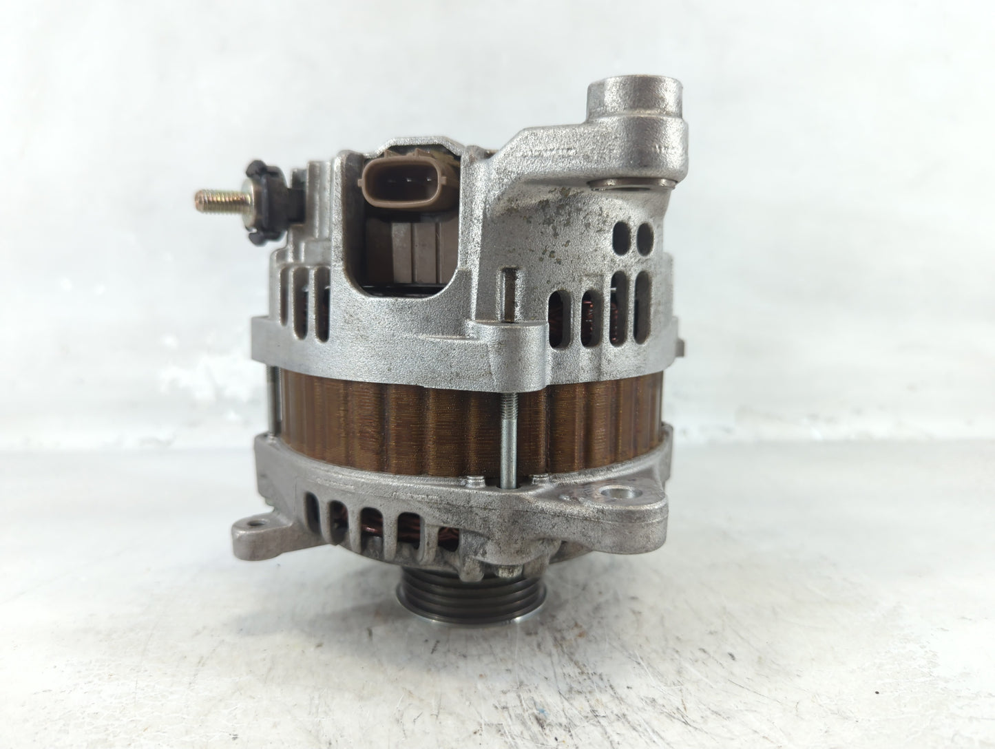 2016-2020 Infiniti Q50 Alternator Replacement Generator Charging Assembly Engine OEM P/N:23100 4HK6A Fits OEM Used Auto Part