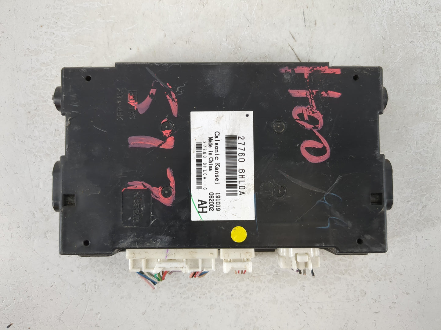 2019-2020 Infiniti Q50 Chassis Control Module Ccm Bcm Body Control - Oemusedautoparts1.com