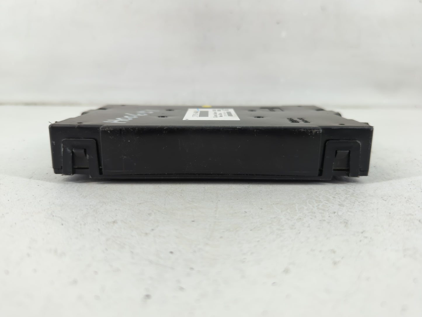 2019-2020 Infiniti Q50 Chassis Control Module Ccm Bcm Body Control - Oemusedautoparts1.com