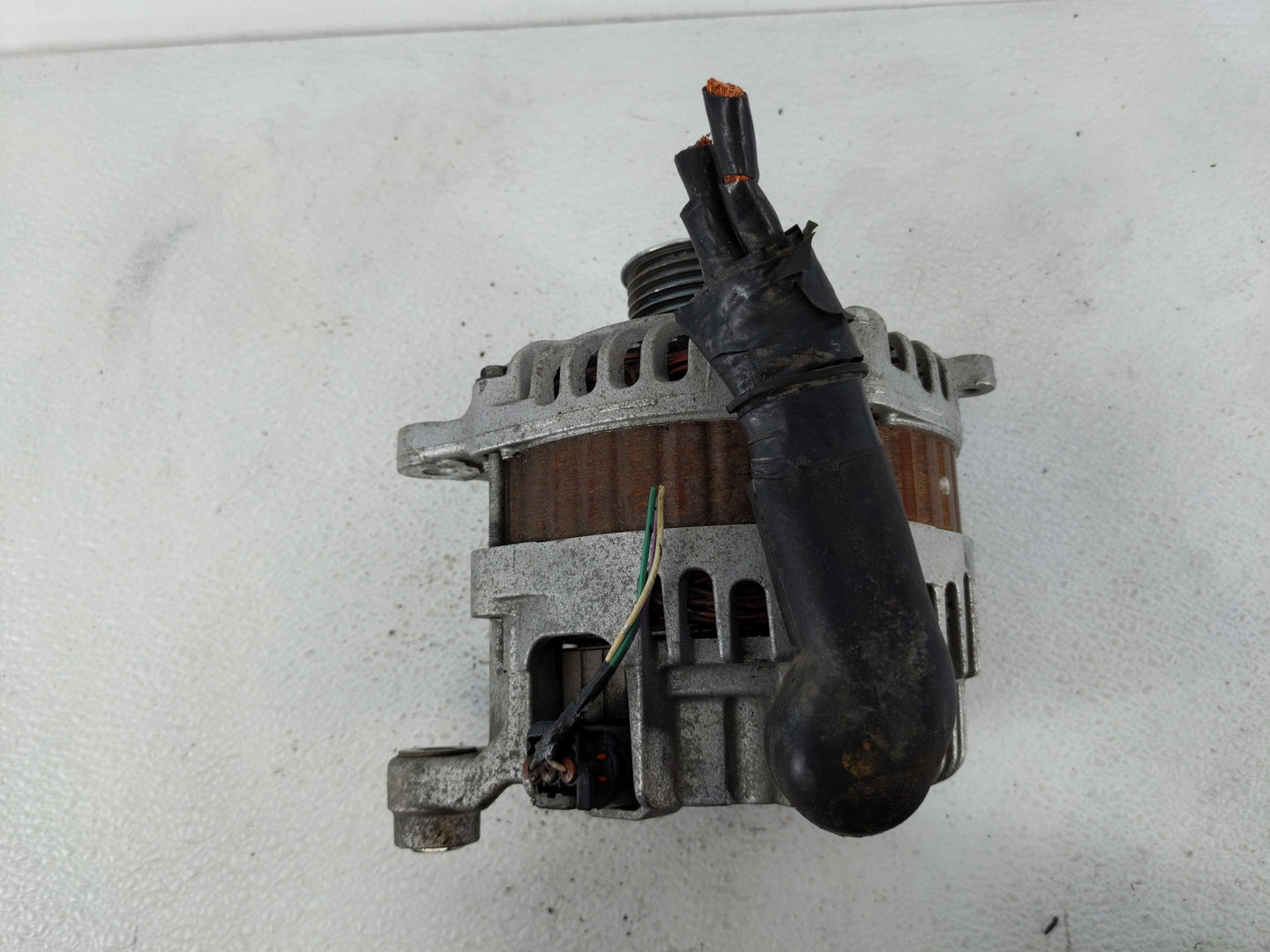 2016-2020 Infiniti Q50 Alternator Replacement Generator Charging Assembly Engine OEM P/N:23100 4HK6A Fits OEM Used Auto Part