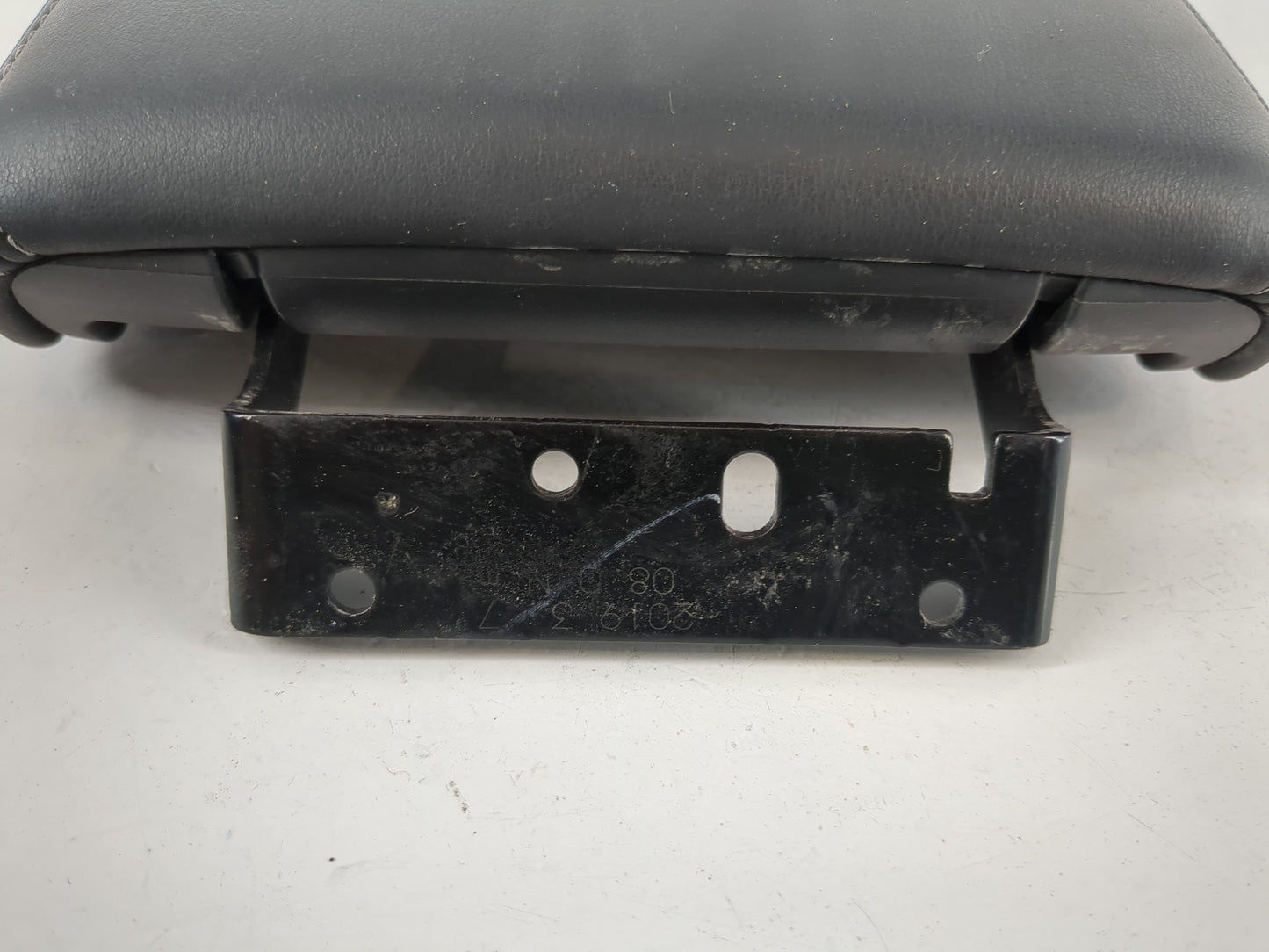 2020 Infiniti Q50 Center Console Armrest Cover Lid P/N:2019 3 7 Fits OEM Used Auto Parts - Oemusedautoparts1.com