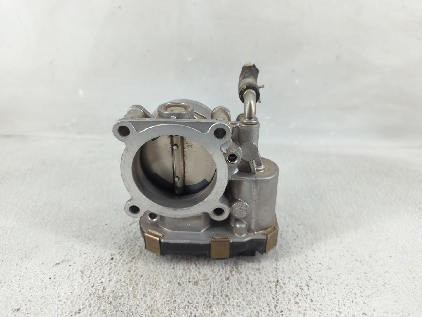 2016-2020 Infiniti Q50 Throttle Body Fits Fits 2016 2017 2018 2019 2020 OEM Used Auto Parts - Oemusedautoparts1.com