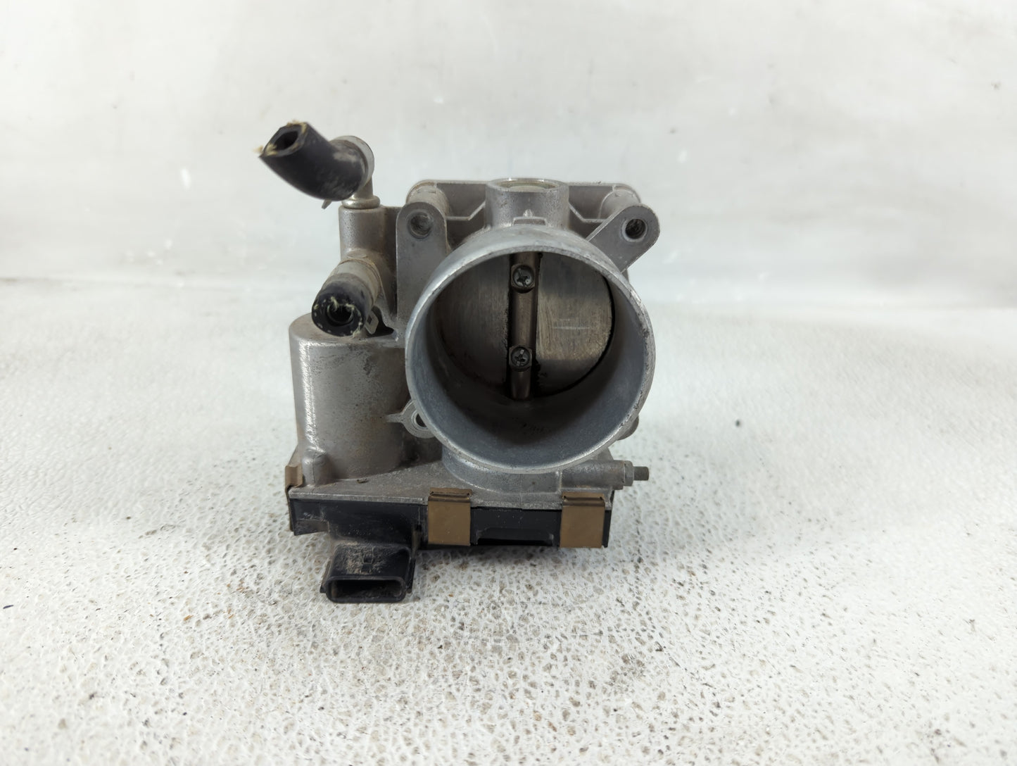 2016-2020 Infiniti Q50 Throttle Body Fits Fits 2016 2017 2018 2019 2020 OEM Used Auto Parts - Oemusedautoparts1.com