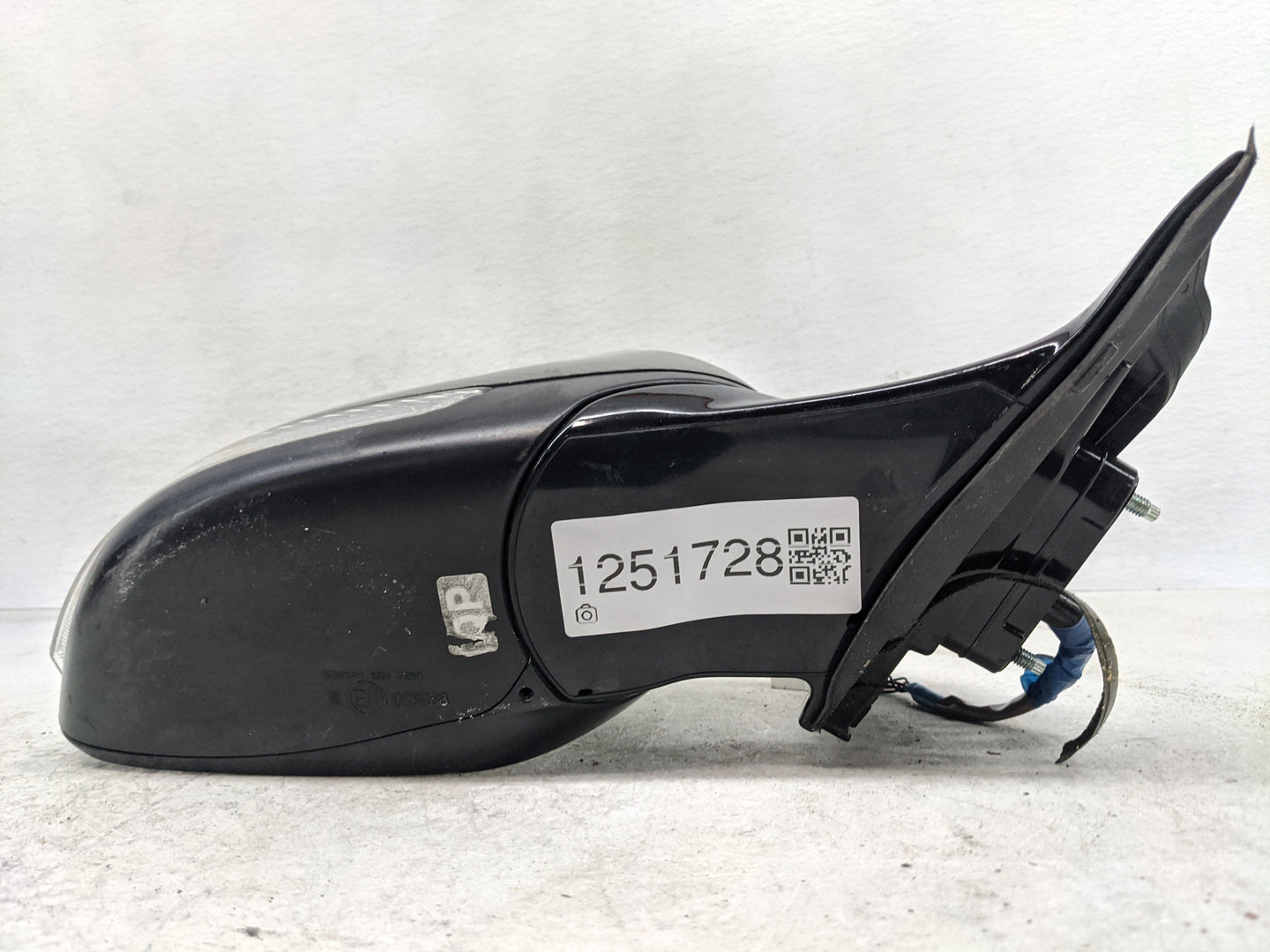 2014-2020 Infiniti Q50 Side Mirror Replacement Passenger Right View Door Mirror P/N:E11038068 Fits OEM Used Auto Parts - Oem