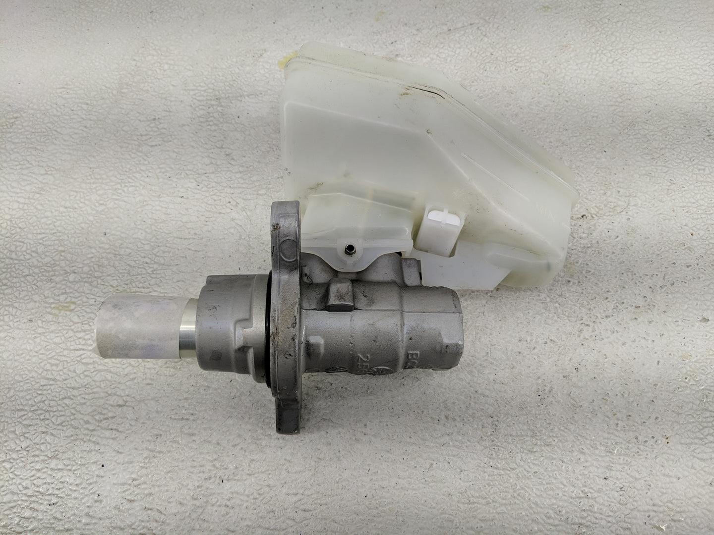 2020 Infiniti Q50 Power Brake Booster Oem 1290093 - Oemusedautoparts1.com