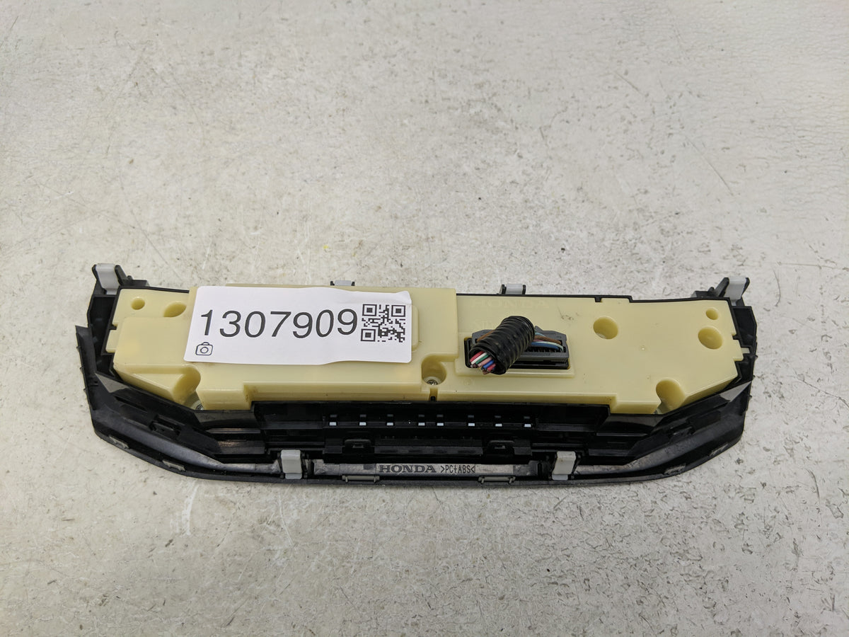 2020 Infiniti Q50 Climate Control Module Temperature AC/Heater Replacement P/N:79600 T2F A611 Fits OEM Used Auto Parts - Oem