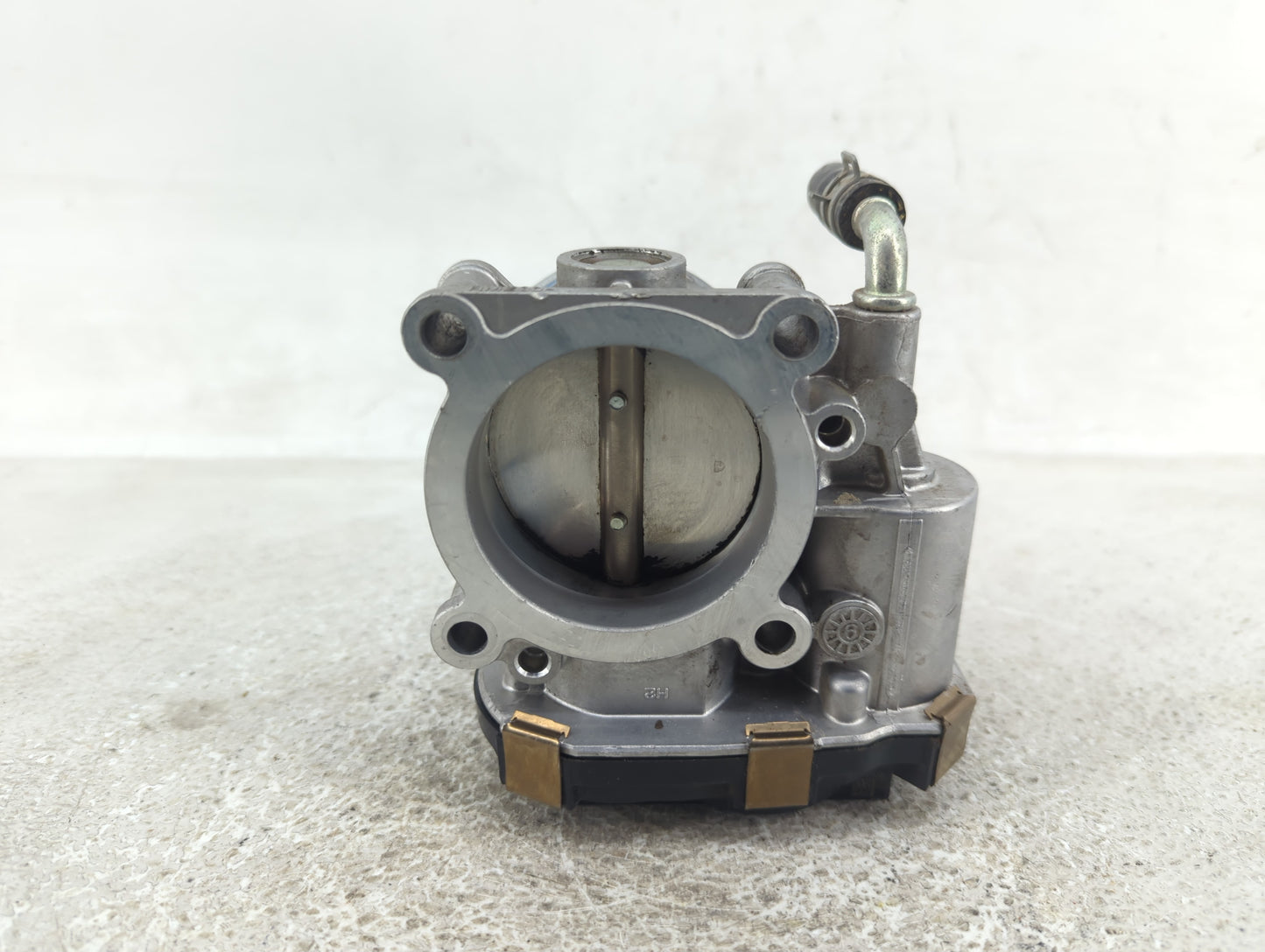 2016-2020 Infiniti Q50 Throttle Body Fits Fits 2016 2017 2018 2019 2020 OEM Used Auto Parts - Oemusedautoparts1.com