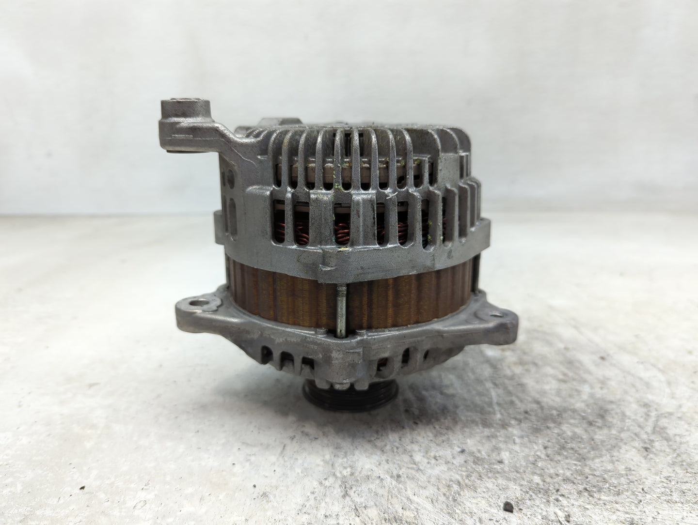 2016-2020 Infiniti Q50 Alternator Replacement Generator Charging Assembly Engine OEM P/N:23100 4HK6A Fits OEM Used Auto Part