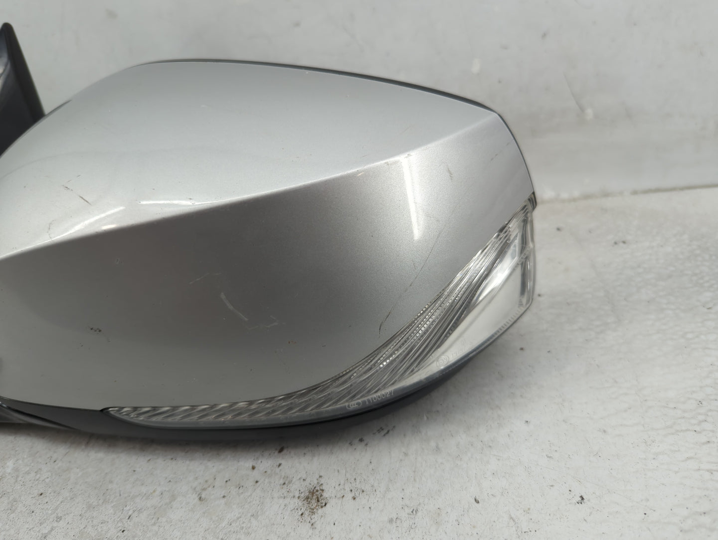 2014-2020 Infiniti Q50 Driver Side View Mirror - Left Door Mirror OEM Used - Oemusedautoparts1.com