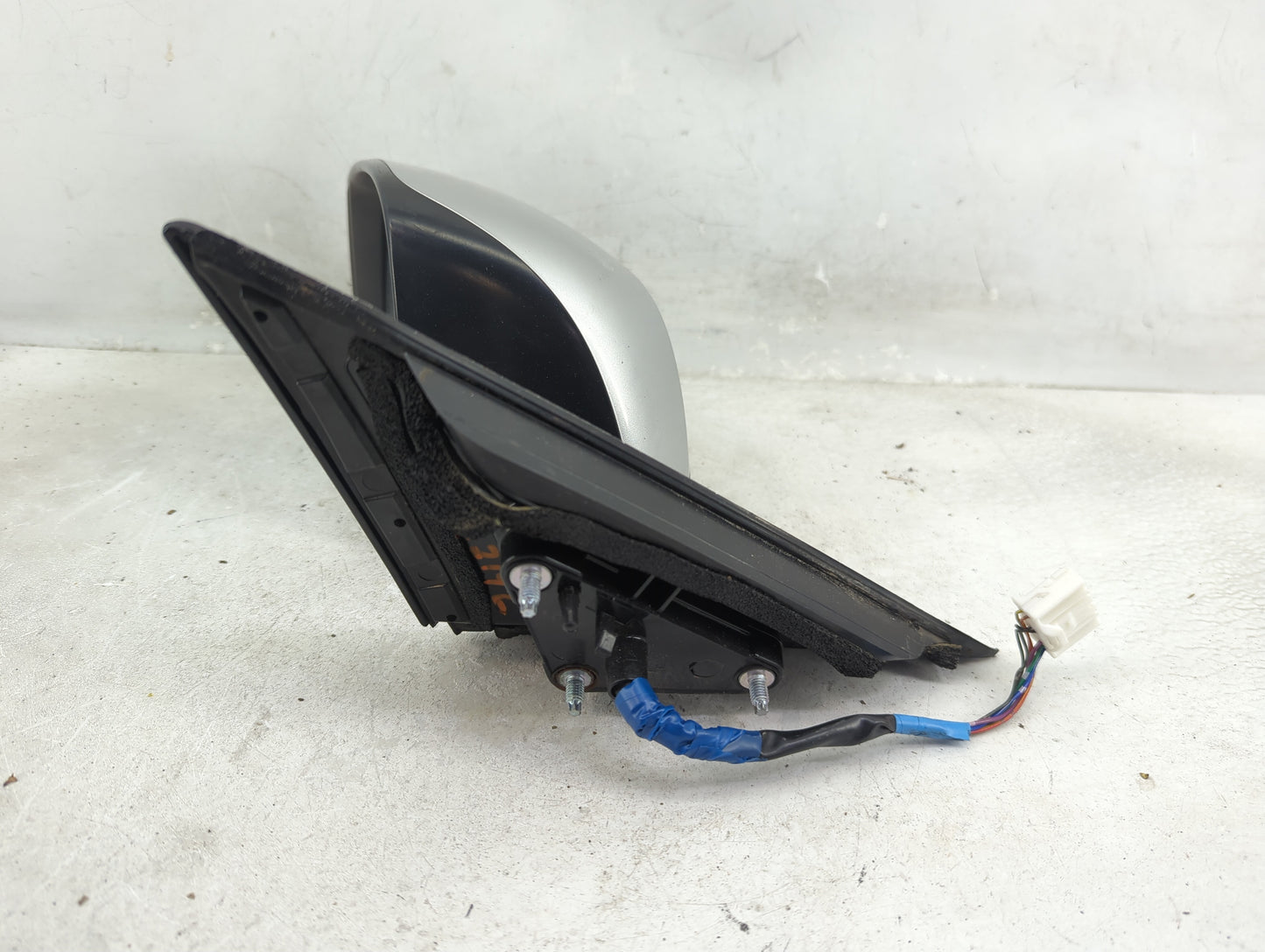 2014-2020 Infiniti Q50 Driver Side View Mirror - Left Door Mirror OEM Used - Oemusedautoparts1.com