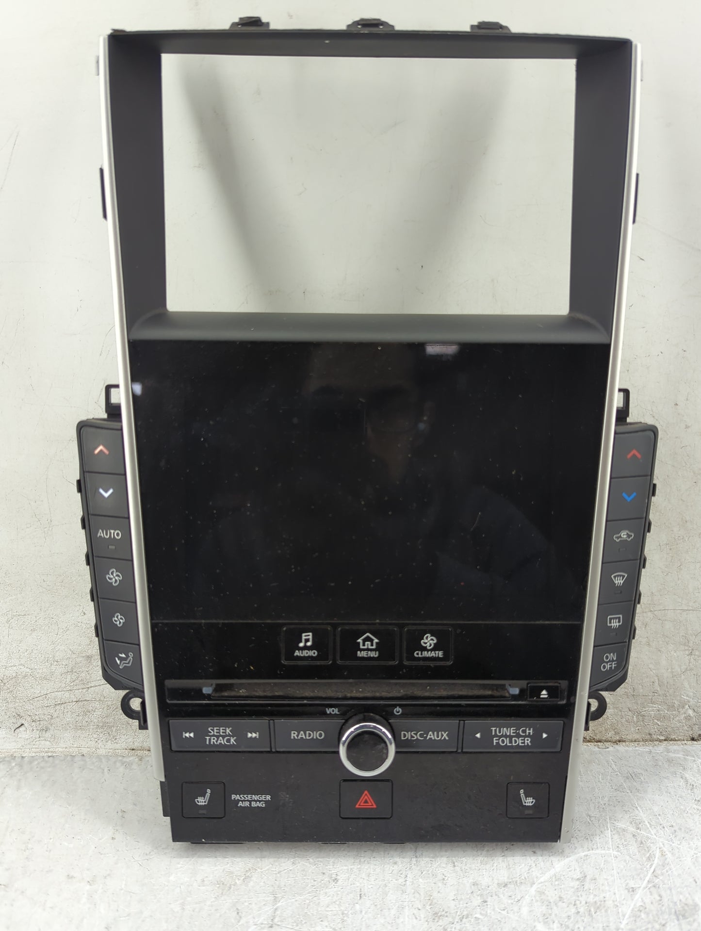 2015-2020 Infiniti Q50 Radio AM FM Cd Player Receiver Replacement Fits Fits 2015 2016 2017 2018 2019 2020 OEM Used Auto Part