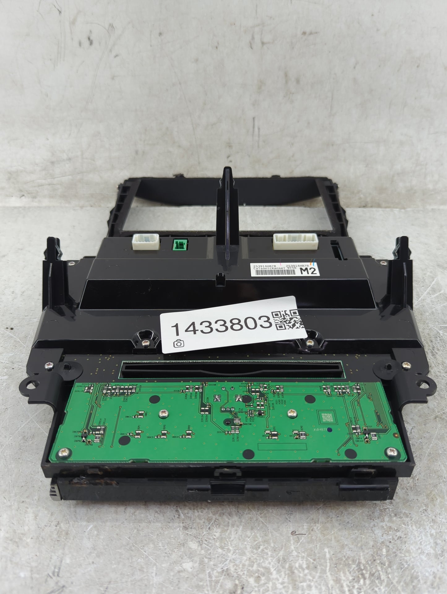 2015-2020 Infiniti Q50 Radio AM FM Cd Player Receiver Replacement Fits Fits 2015 2016 2017 2018 2019 2020 OEM Used Auto Part