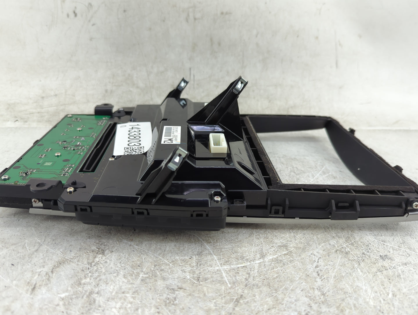2015-2020 Infiniti Q50 Radio AM FM Cd Player Receiver Replacement Fits Fits 2015 2016 2017 2018 2019 2020 OEM Used Auto Part