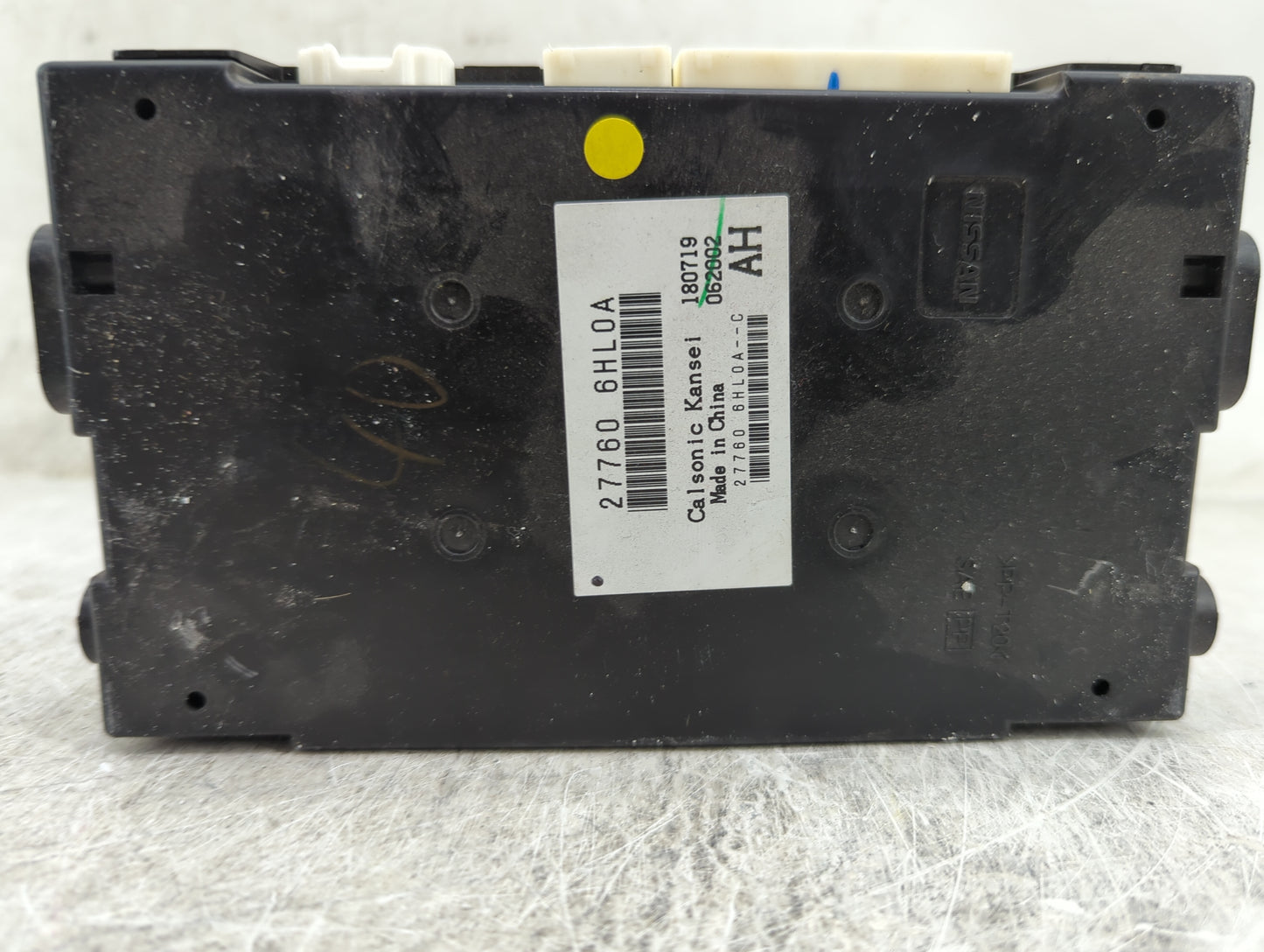 2019-2020 Infiniti Q50 Temperature Control Module - Oemusedautoparts1.com