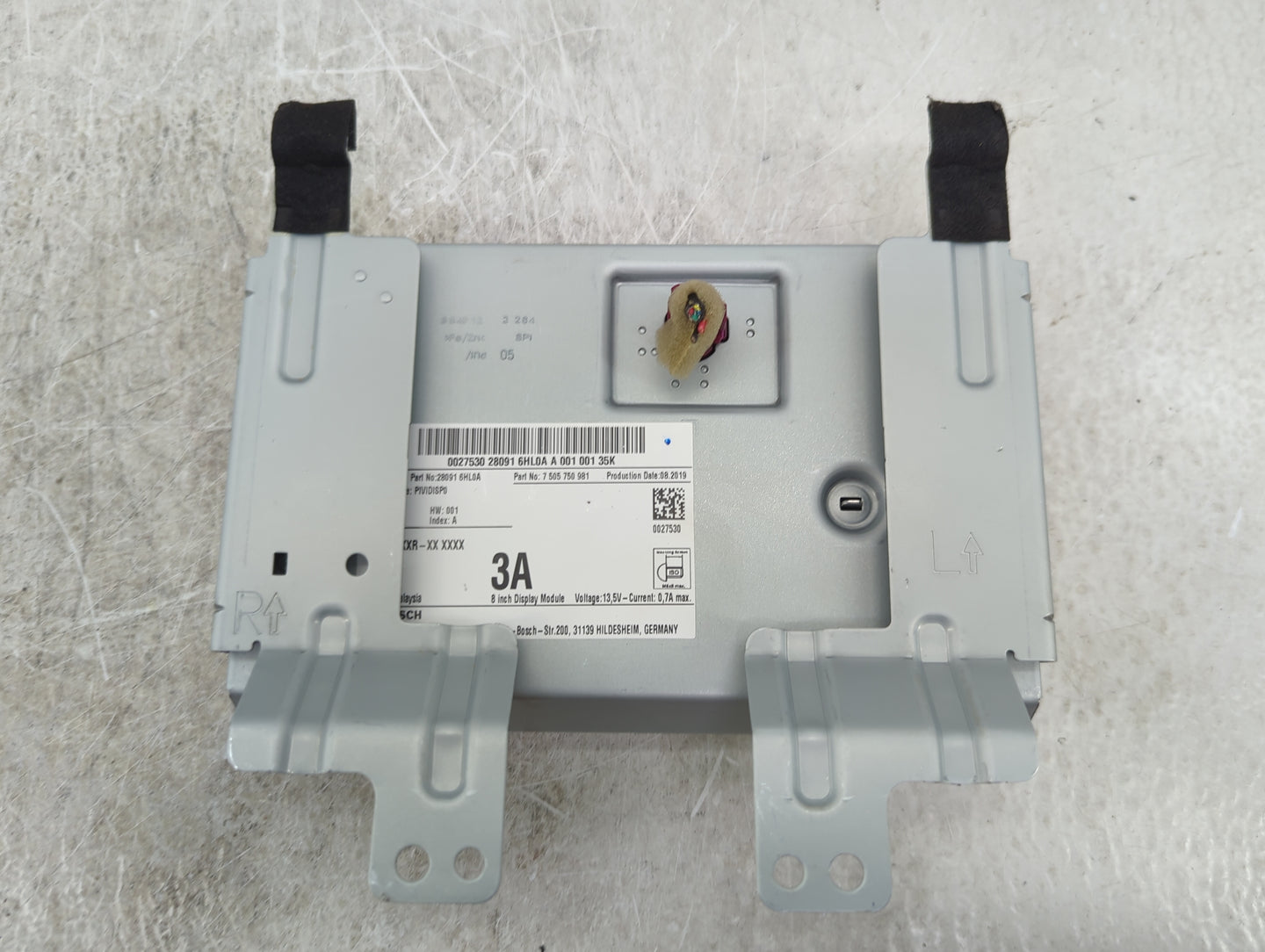 2019-2020 Infiniti Q50 Information Display Screen - Oemusedautoparts1.com