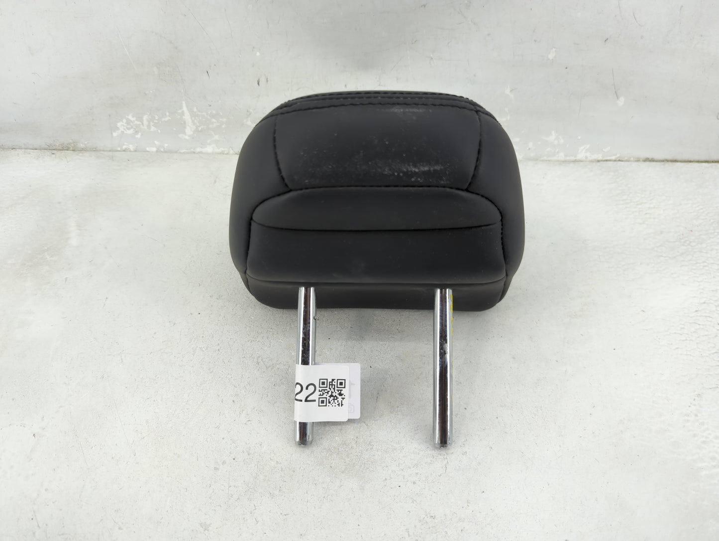 2019-2020 Infiniti Q50 Headrest Head Rest Rear Center Seat Fits Fits 2019 2020 OEM Used Auto Parts - Oemusedautoparts1.com
