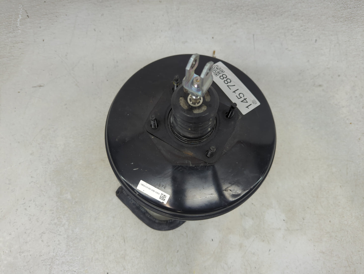 2016-2020 Infiniti Q50 Power Brake Booster Oem 1451788 - Oemusedautoparts1.com