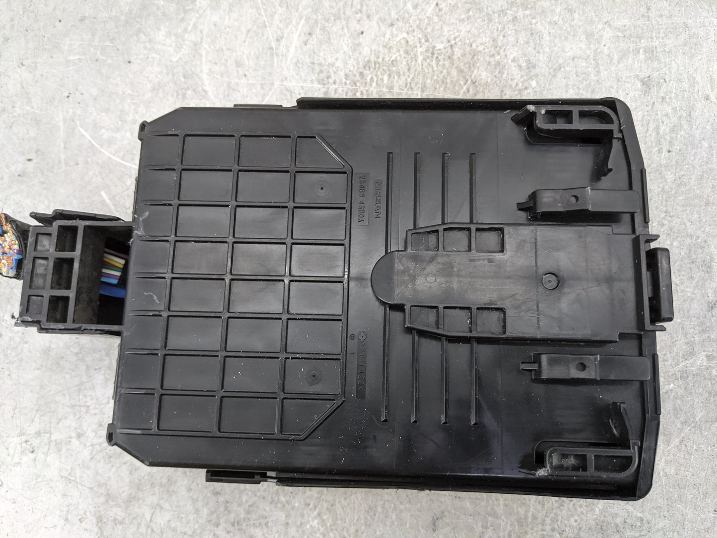 2020 Infiniti Q50 Fusebox Fuse Box Panel Relay Module P/N:284B9 4GB0A Fits OEM Used Auto Parts - Oemusedautoparts1.com