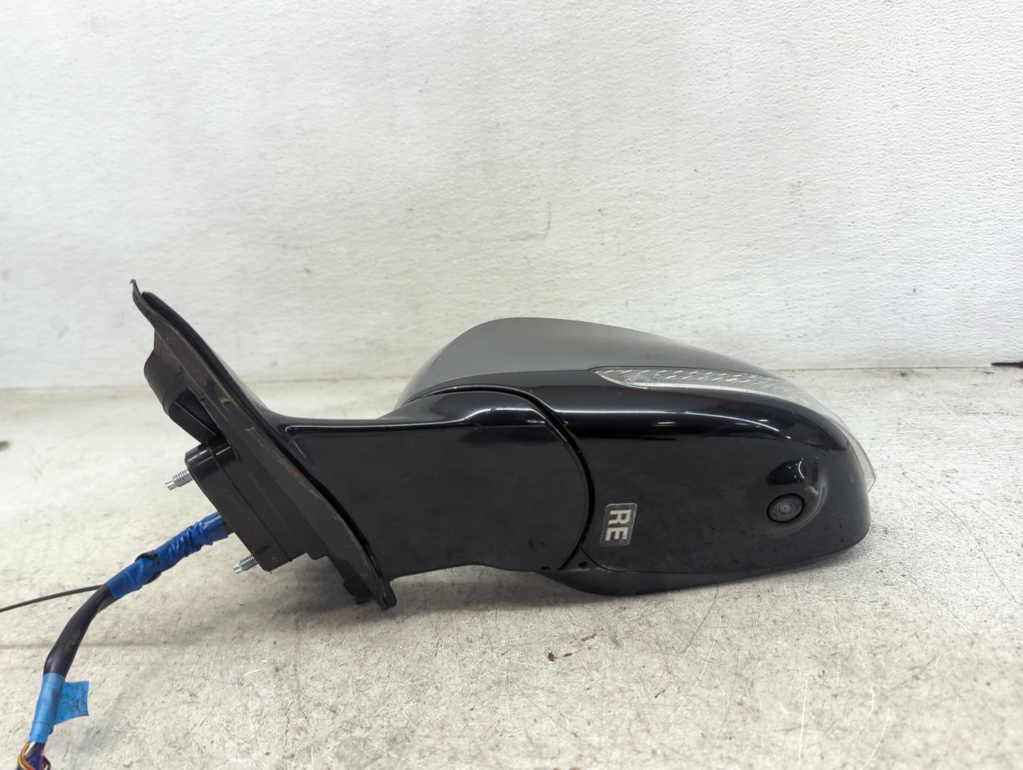 2019-2020 Infiniti Q50 Driver Side View Mirror - Left Door Mirror OEM Used - Oemusedautoparts1.com