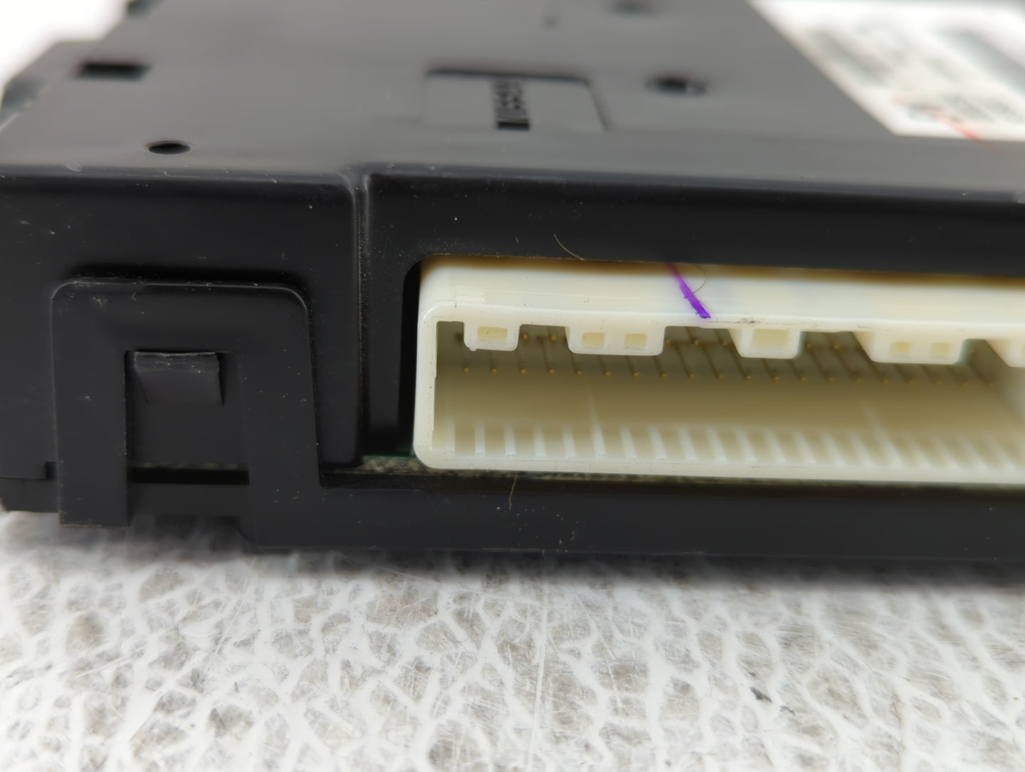2020-2020 Infiniti Q50 Am Fm Cd Player Radio Receiver - Oemusedautoparts1.com