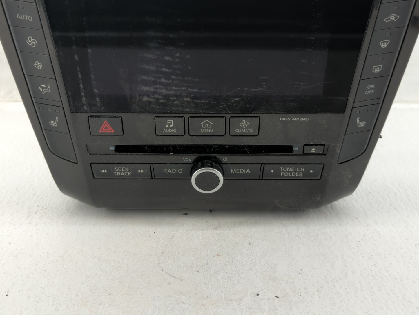 2020-2020 Infiniti Q50 Am Fm Cd Player Radio Receiver - Oemusedautoparts1.com