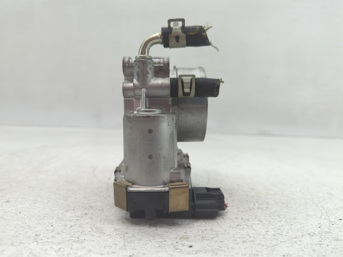 2016-2020 Infiniti Q50 Throttle Body P/N:1125 RME60-52 Fits Fits 2016 2017 2018 2019 2020 OEM Used Auto Parts - Oemusedautop