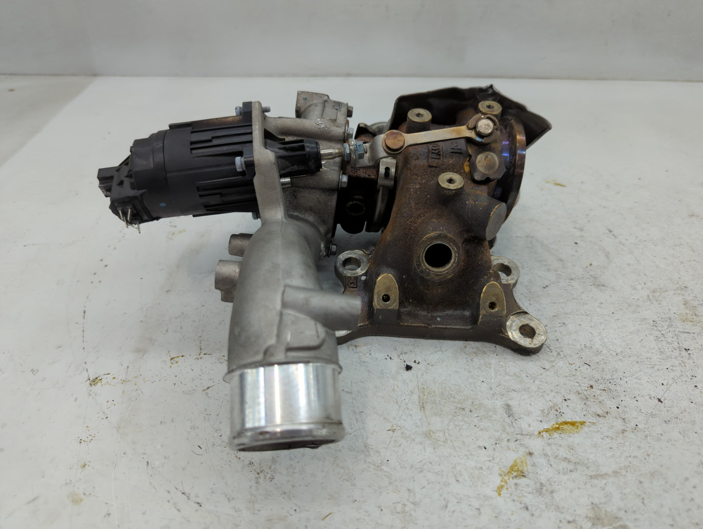 2016 Infiniti Q50 Turbocharger Turbo Charger Super Charger Supercharger - Oemusedautoparts1.com