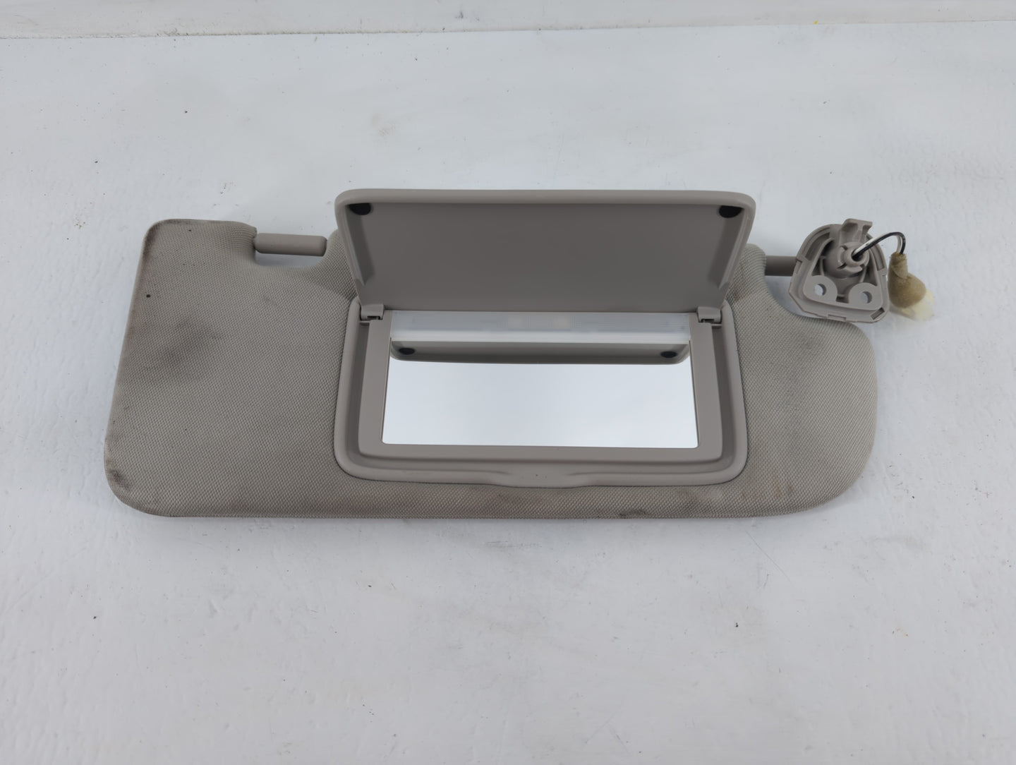 2014-2020 Infiniti Q50 Sun Visor Shade Replacement Passenger Right Mirror Fits Fits 2014 2015 2016 2017 2018 2019 2020 OEM U