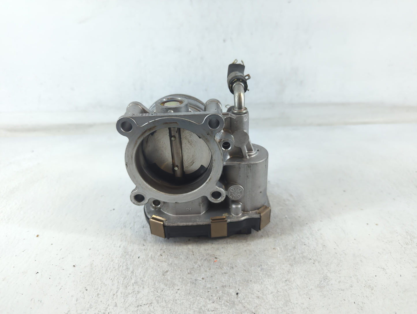 2016-2020 Infiniti Q50 Throttle Body P/N:8928 RME60-52 Fits Fits 2016 2017 2018 2019 2020 OEM Used Auto Parts - Oemusedautop