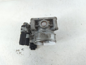 2016-2020 Infiniti Q50 Throttle Body P/N:9716 RME60-52 Fits Fits 2016 2017 2018 2019 2020 OEM Used Auto Parts
